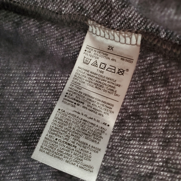 Grey Cheetah Crewneck Sweater 2X - Picture 4 of 4